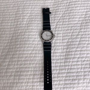 Citizen Watch Co, stainless water resistant diver. Can be worn by man or woman